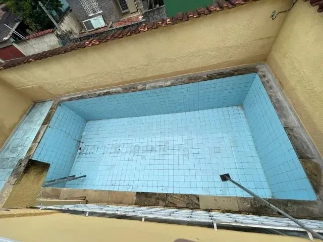 Imagem 10: Bangu, Casa Triplex 3 Quartos, 2 Suítes, Piscina, 2 Vagas, Condomínio Fechado