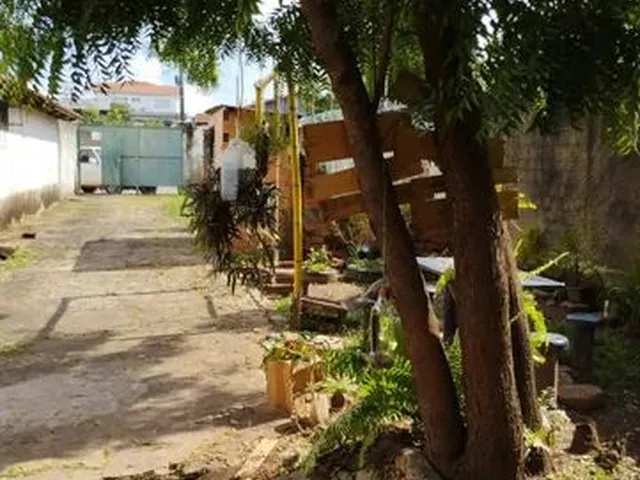 Imagem: O terreno possui 600m² de Área e está localizado em Setor