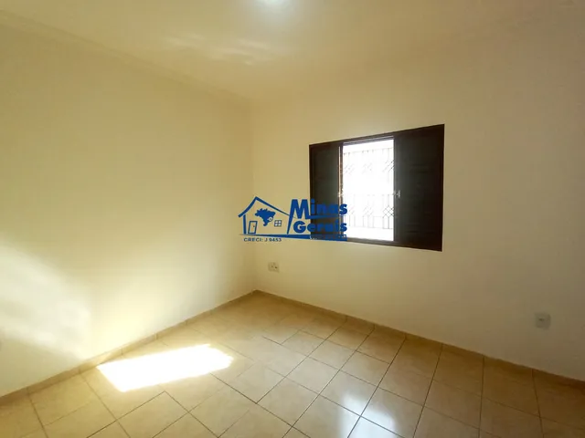 Imagem 6: Oportunidade no Pq Interlagos - Casa com Suíte e 02 Vagas!