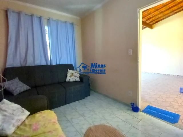 Imagem: Casa à Venda no Dom Pedro I - 2 Dorms e