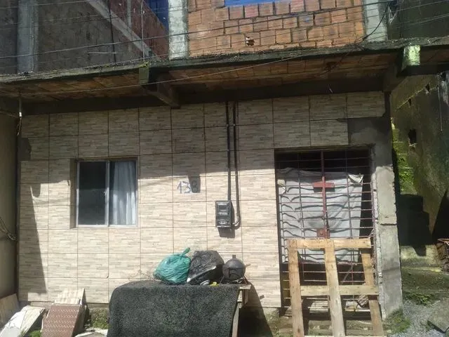 Imagem: Vende-Se Está Casa