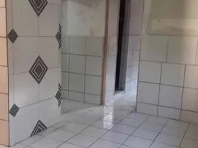 Imagem 2: Compre Casa com Possibilidade de Parcelamento em Jardim Tropical com Sinal 22.286K
