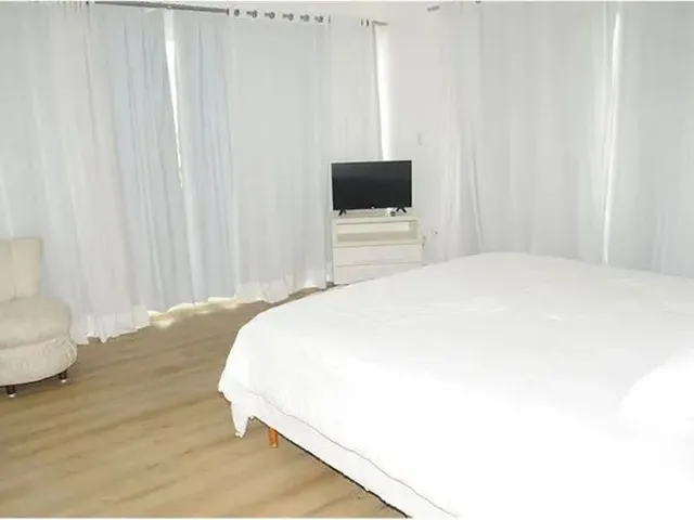 Imagem 6: Apartamento 1.060 Mts² com 6/4, 6 Suítes em Busca-Vida - Camaçari