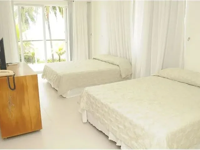 Imagem 9: Apartamento 1.060 Mts² com 6/4, 6 Suítes em Busca-Vida - Camaçari