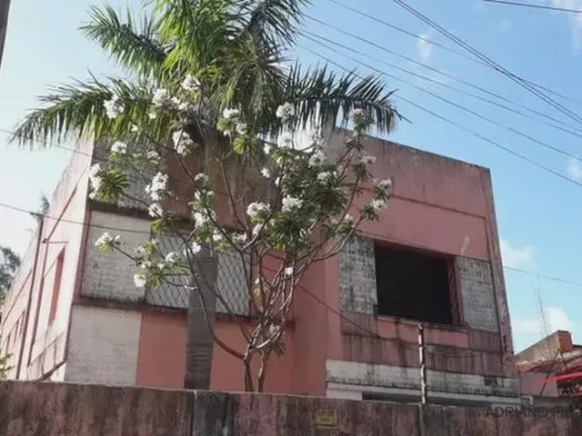 Imagem: Duplex com 4 Quartos Próximo Ao Colégio