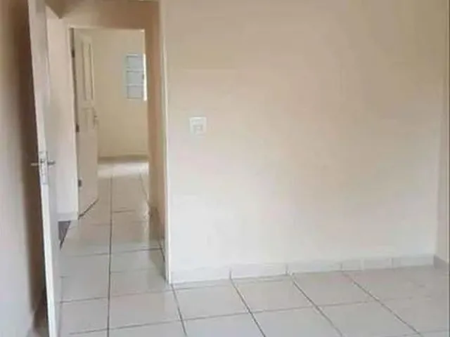 Imagem: IV Casa para Venda Possui 10 Metros Quadrados