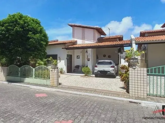 Imagem: Casa para Venda com 3 Quartos no Cambeba