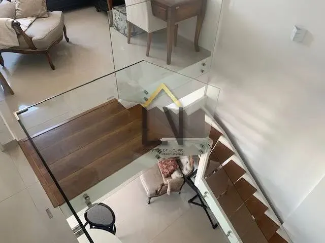 Imagem: O apartamento possui 3 Dormitórios, 1 Suíte, 3 Banheiros,