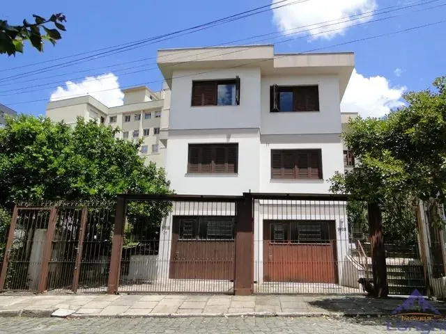 Imagem: Casa com 03 Pavimentos