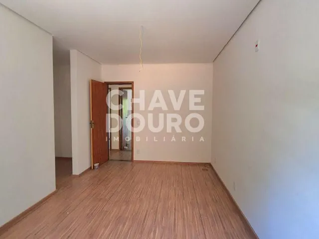Imagem 5: Casa independente, nova e com 4 Suítes, para venda na Granja Guarani em Teresópolis RJ