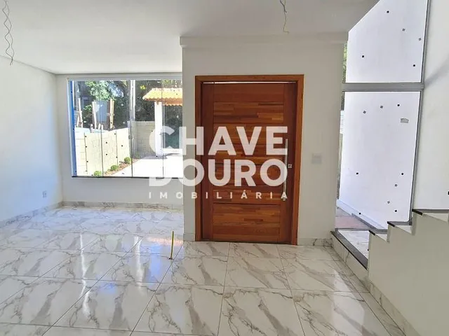 Imagem 15: Casa independente, nova e com 4 Suítes, para venda na Granja Guarani em Teresópolis RJ