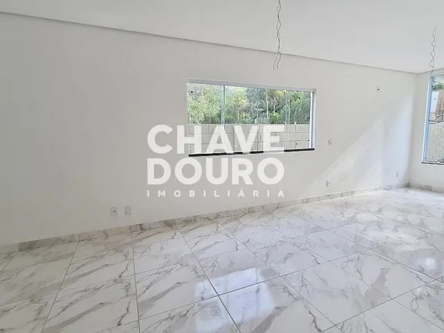 Imagem 14: Casa independente, nova e com 4 Suítes, para venda na Granja Guarani em Teresópolis RJ