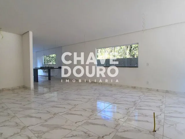 Imagem 10: Casa independente, nova e com 4 Suítes, para venda na Granja Guarani em Teresópolis RJ