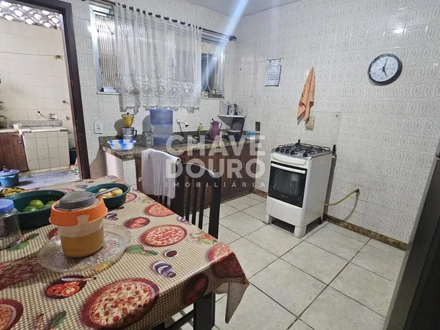 Imagem 2: Casa para Venda em Teresópolis, Barra do Imbuí, 2 dormitórios, 1 suíte, 2 banheiros