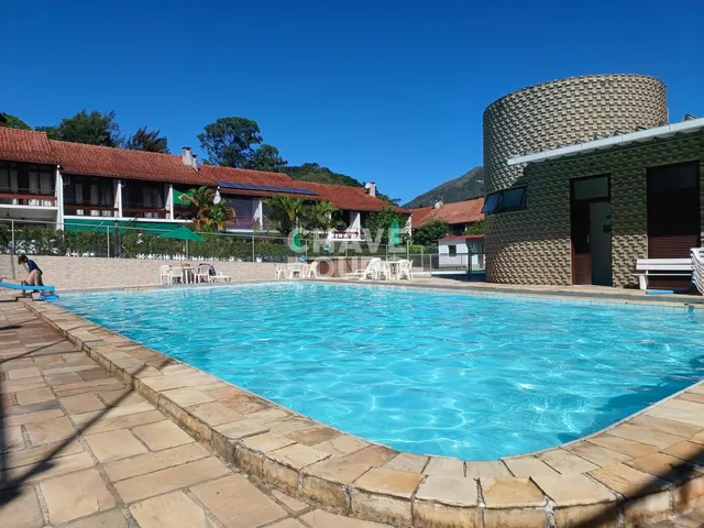 Imagem 1: Casa em Condomínio com 4 Quartos 2 suítes no Alto, Teresópolis