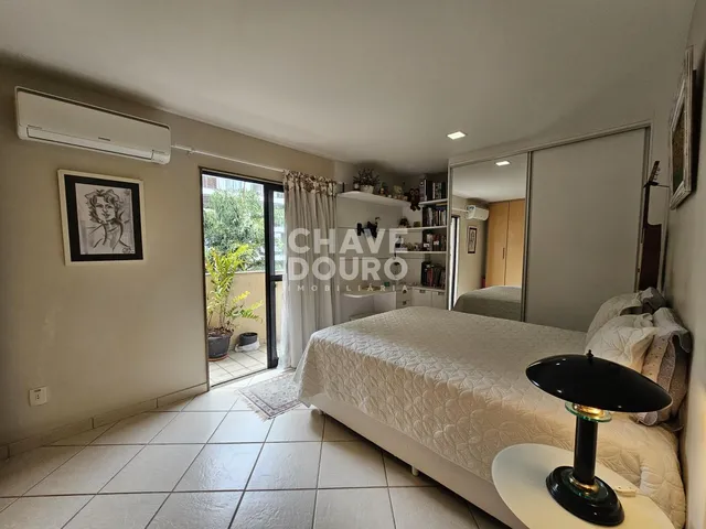 Imagem 2: ALUGUEL - Apartamento de 2 Quartos (sendo 1 suíte com varanda) + Dependência e 1 Vaga