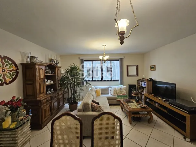 Imagem 4: ALUGUEL - Apartamento de 2 Quartos (sendo 1 suíte com varanda) + Dependência e 1 Vaga