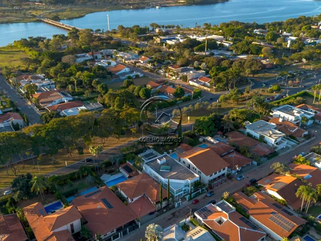Imagem 3: SHIS QI 5 CASA MODERNA LUXUOSA REFORMADA 5 SUÍTES ELEVADOR LAZER NO LAGO SUL