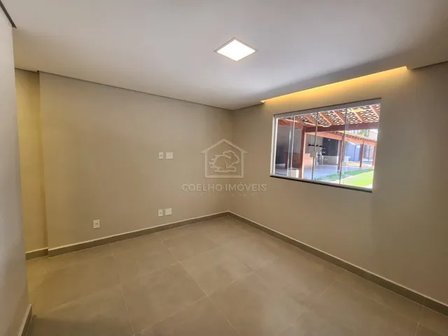 Imagem 9: SHA CONJUNTO 04 CASA LINDA COM 04 QUARTOS SENDO 03 SUÍTES ÁREA DE LAZER COM