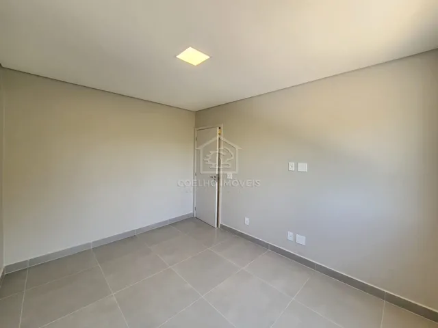 Imagem 3: SHA CONJUNTO 04 CASA LINDA COM 04 QUARTOS SENDO 03 SUÍTES ÁREA DE LAZER COM