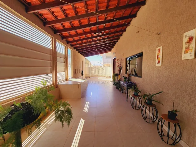 Imagem 10: SHA CONJUNTO 05 OPORTUNIDADE ÓTIMA CASA COM 03 SUÍTES E EXCELENTE ESPAÇO COM