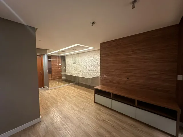 Imagem 3: QUADRA 207 IMPENSA IV BELÍSSIMO E REFORMADO 4 QUARTOS COM 2 VAGAS ANDAR ALTO LAZER