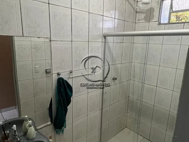 Imagem 15: OPORTUNIDADE: CASA COM 4 QUARTOS, SENDO 1 SUÍTE, AMPLA ÁREA VERDE E ÁRVORES