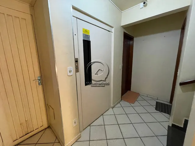 Imagem 10: EXCELENTE KIT TODA REFORMADA, DIVIDA E COM ELEVADOR NA SCLRN 716 ASA NORTE