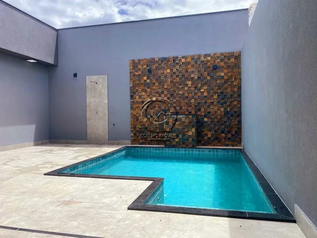 Imagem 3: RUA 3 VICENTE PIRES CASA COM 04 SUÍTES LINDO ACABAMENTO COM PISCINA E CHURRASQUEIRA