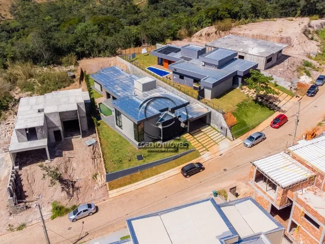 Imagem 3: AMOBB CASA COM 03 SUÍTES ESPAÇO GOURMET ALTO PADRÃO E AC FINANCIAMENTO JARDIM BOTÂNICO