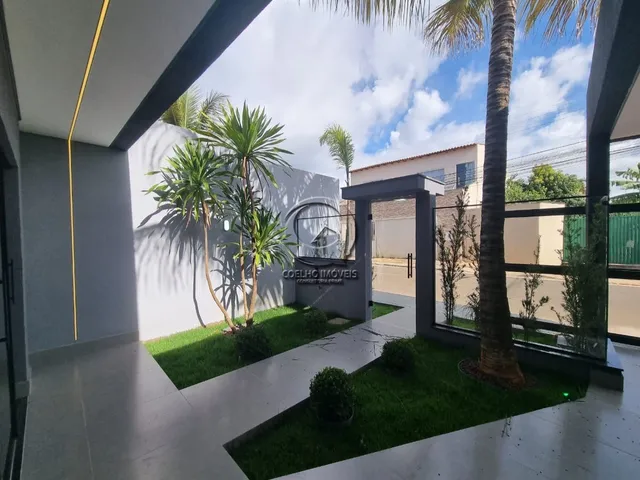 Imagem 4: CASA MARAVILHOSA MUITO ESPAÇOSA E BEM DIVIDIDA COM 03 QUARTOS 02 SUÍTES COM SACADA E
