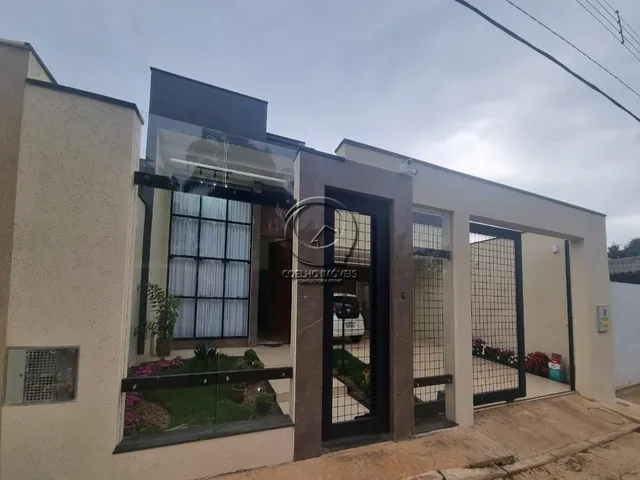 Imagem 3: RUA 10 LINDA CASA MODERNA SEMINOVA ALTO PADRÃO 3 SUÍTES ARMÁRIOS LOTE DE 400M²