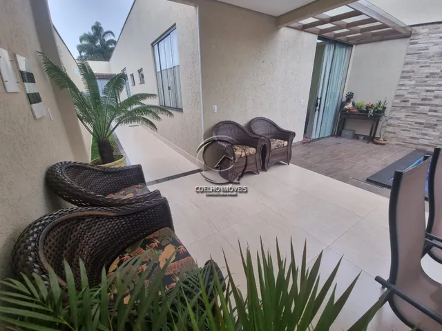 Imagem 10: RUA 10 LINDA CASA MODERNA SEMINOVA ALTO PADRÃO 3 SUÍTES ARMÁRIOS LOTE DE 400M²