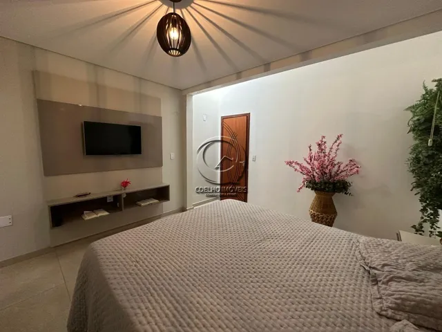 Imagem 12: CASA ESPLENDIDA COM 04 SUÍTES, PISCINA, ÁREA GOURMET SETOR DE MANSÕES TAGUATINGA