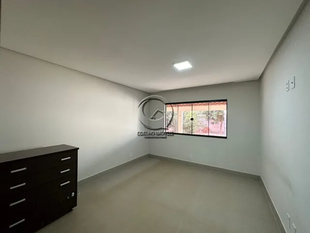 Imagem 9: OPORTUNIDADE ÚNICA CASA 3 SUITES CONDOMÍNIO FECHADO EM ARNIQUEIRA