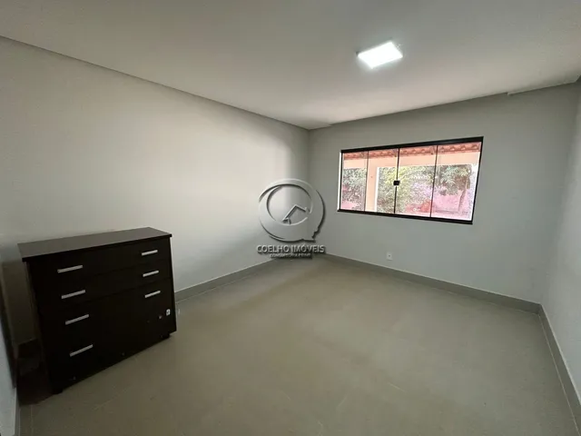 Imagem 10: OPORTUNIDADE ÚNICA CASA 3 SUITES CONDOMÍNIO FECHADO EM ARNIQUEIRA