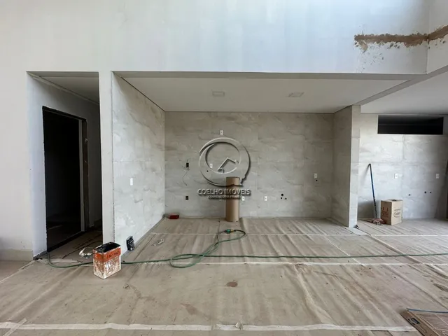 Imagem 7: CASA ESPETACULAR NOVA COM 04 SUÍTES NO MELHOR CONDOMÍNIO DE ARNIQUEIRAS COM PISCINA