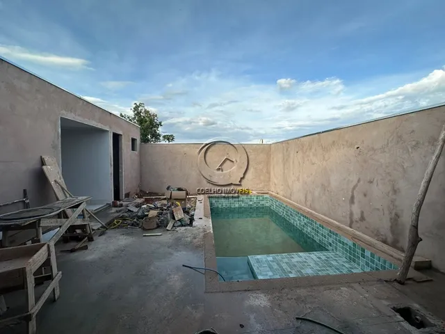 Imagem 15: CASA ESPETACULAR NOVA COM 04 SUÍTES NO MELHOR CONDOMÍNIO DE ARNIQUEIRAS COM PISCINA