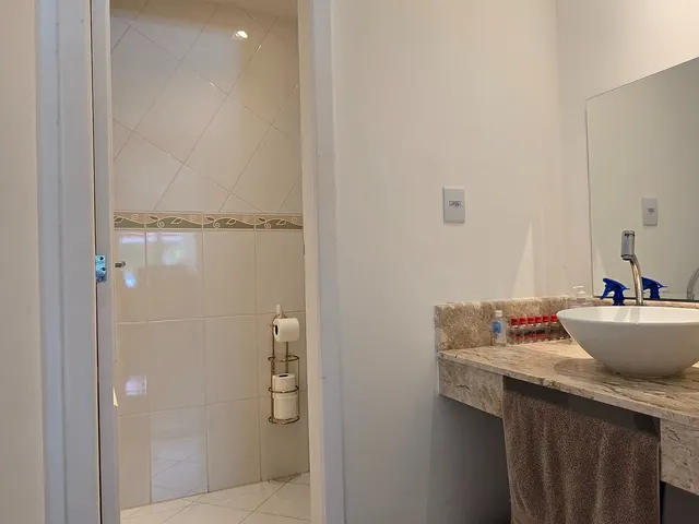 Imagem 13: Maravilhosa casa com 4 quartos, terreno amplo, área de lazer completa, Busca Vida