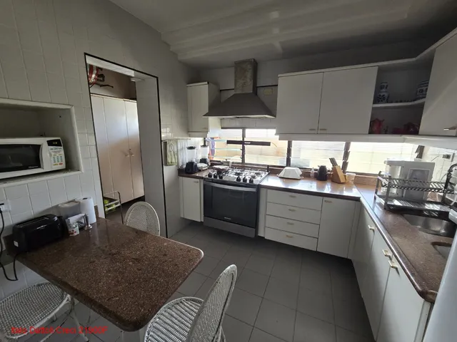 Imagem 15: Excelente cobertura duplex, 4 suítes, 431m², nascente, 5 vagas, infra, elevador