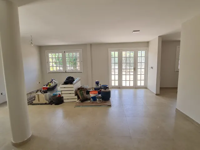 Imagem 5: Excelente casa Duplex 5 suítes, terreno amplo com lagoa, Busca Vida, Camaçari, BA