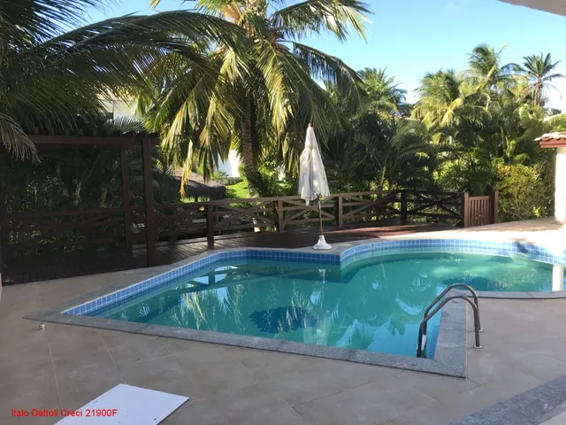 Imagem 2: Excelente casa 4 suítes + home office e sala de TV, fino acabamento, próximo a praia