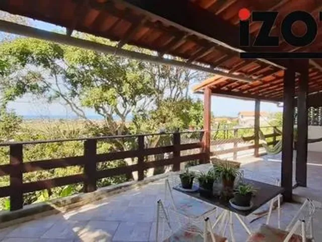 Imagem: Casa 5 Quartos 2 Suítes com Linda Vista