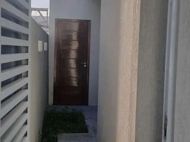 Imagem: A casa em condomínio possui 3 Dormitórios, 2 Suítes, 3