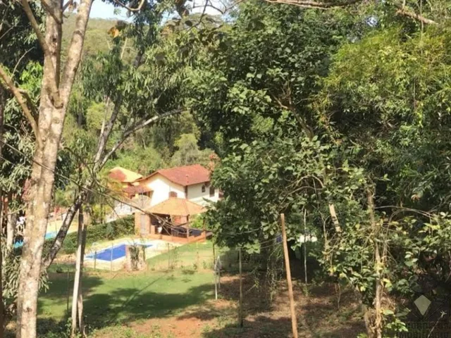 Imagem: Lindo Sítio no Condomínio Rural Clube