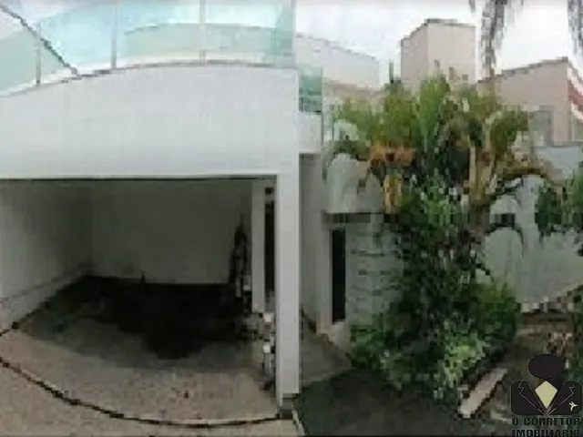 Imagem 2: Imóvel de luxo no Buritis: casa com 6 quartos, 4 suítes, 3 salas, 5 banheiros, 4 vagas