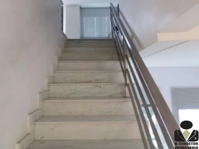 Imagem 5: Imóvel de luxo no Buritis: casa com 6 quartos, 4 suítes, 3 salas, 5 banheiros, 4 vagas