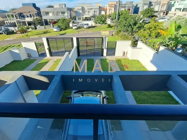 Imagem: Casa Geminada de Alto Padrão à Venda em