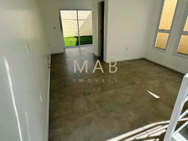 Imagem 15: Imperdível casa de 3 quartos, 1 suíte, 2 salas, 2 banheiros, 2 vagas na cidade de