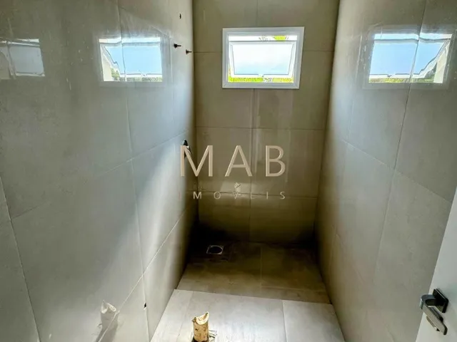 Imagem 14: Imperdível casa de 3 quartos, 1 suíte, 2 salas, 2 banheiros, 2 vagas na cidade de